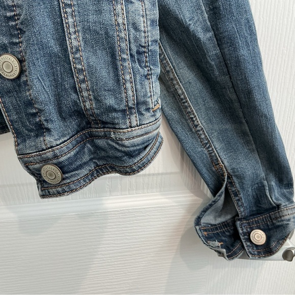 Aeropostale Distressed Blue Jean Jacket - Picture 4 of 12